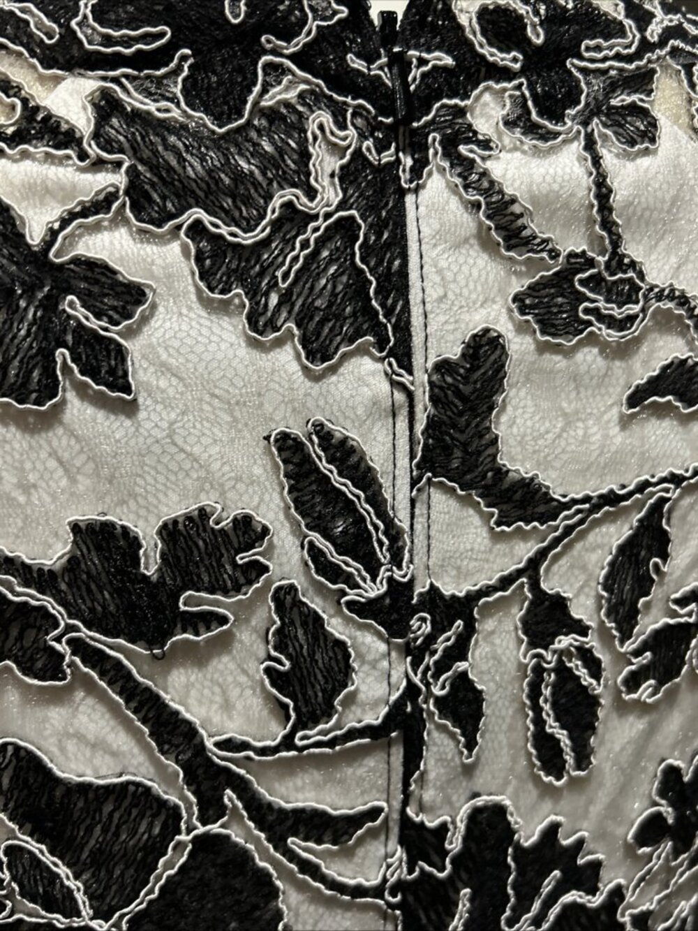 Tadashi Shoji Dress Peony Embroidered Lace Stretch Dress Black Ivory Nude 6 New - Picture 12 of 14
